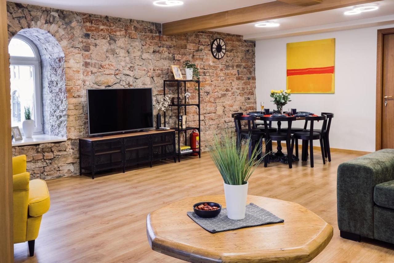 Rothko Apartment/8 Guests/4Bedrooms/Riga Old Town 外观 照片